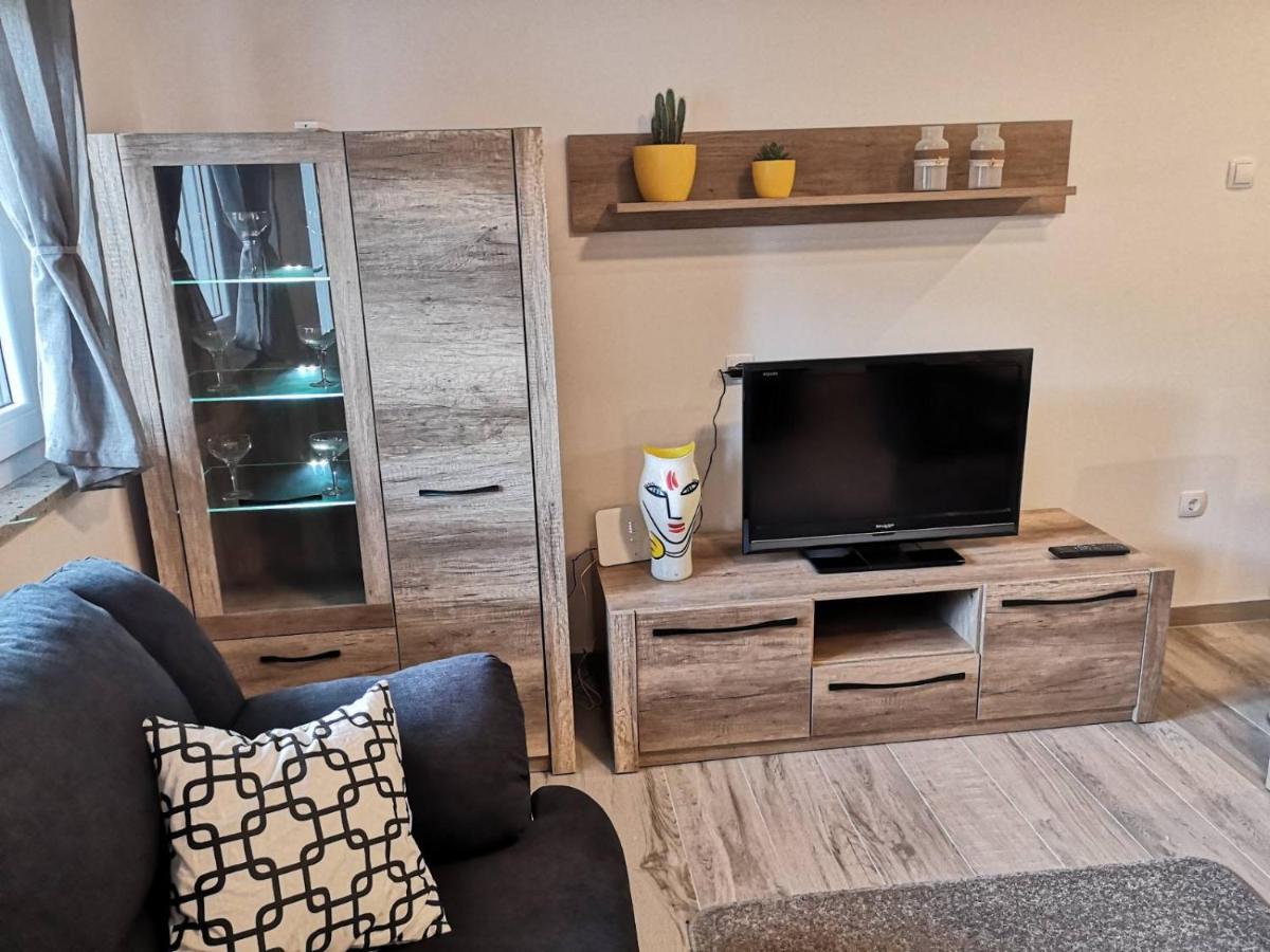 Eugenia Apartment *